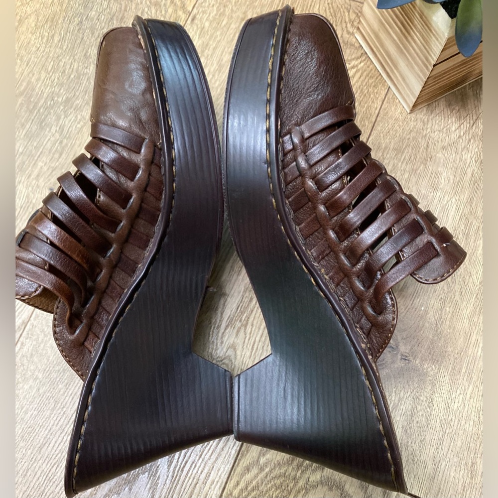 Born "Sordino" Clogs, Dark Brown, size 8 - Picture 8 of 13